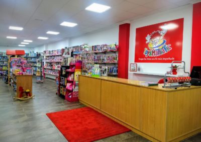 mostrador tienda juguetes